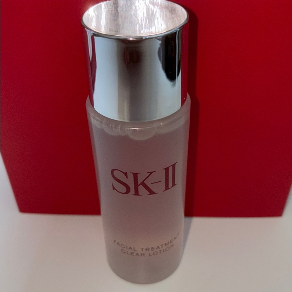 ✨ Brand New SK-II Facial Treatment Clear Lotion (30mL) – Unopened ✨
